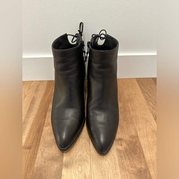 Stuart Weitzman Leather Heel Bootie 38.5 - Picture 3 of 7